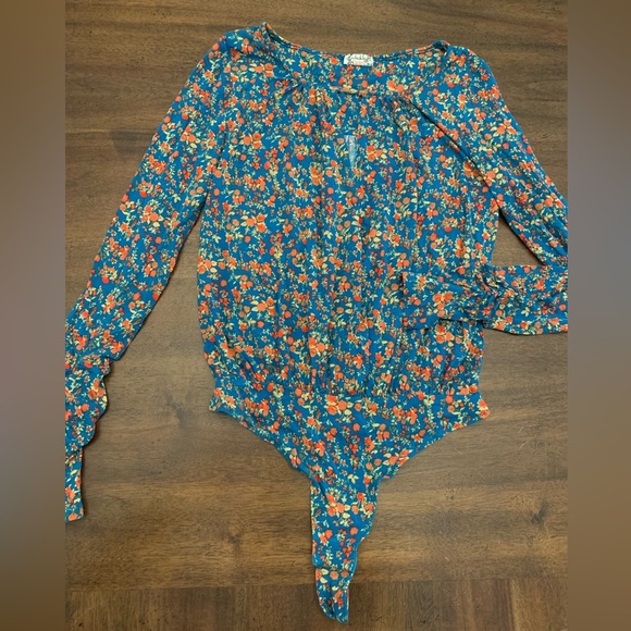 Free People Intimately Kaya Bodysuit Women’s Small Blue Floral Thong - Picture 1 of 3